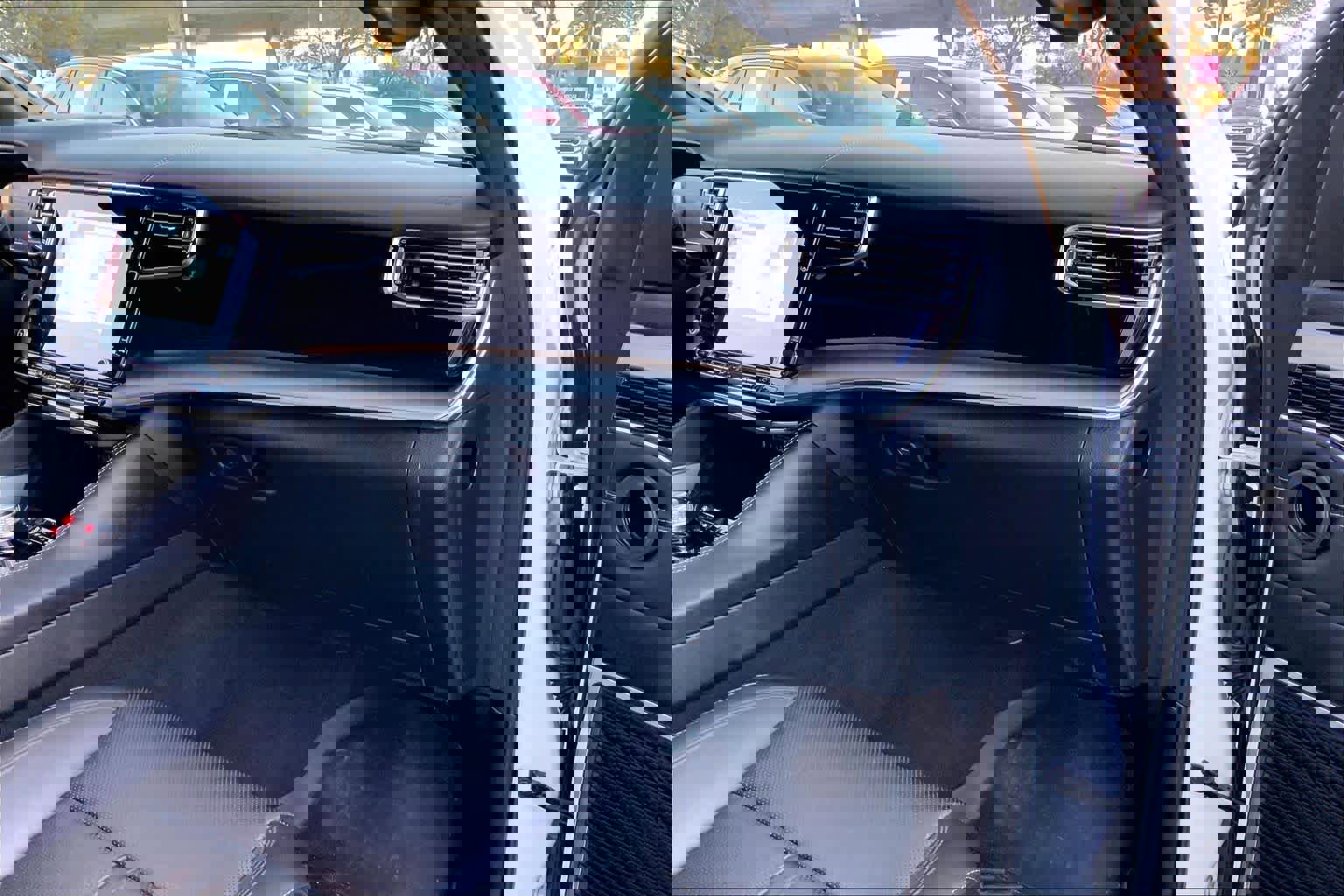 Used 2023 Jeep Wagoneer Series II image 17