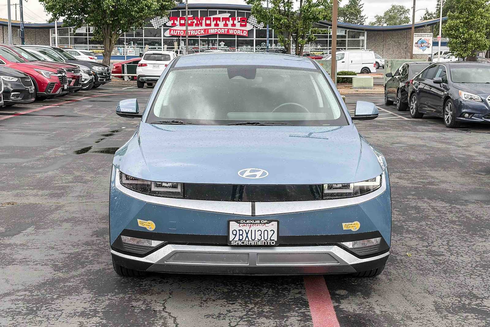 Used 2022 Hyundai Ioniq 5 SE w/ Cargo Package image 6