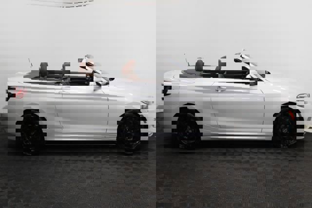 Used 2016 BMW 228i Convertible image 5