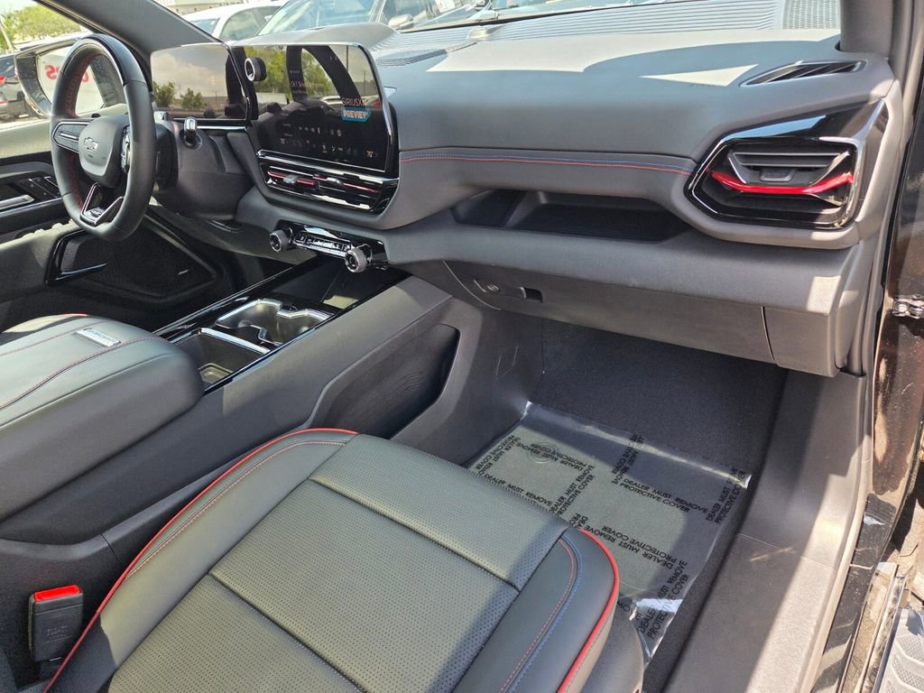 Certified 2024 Chevrolet Silverado EV RST image 17