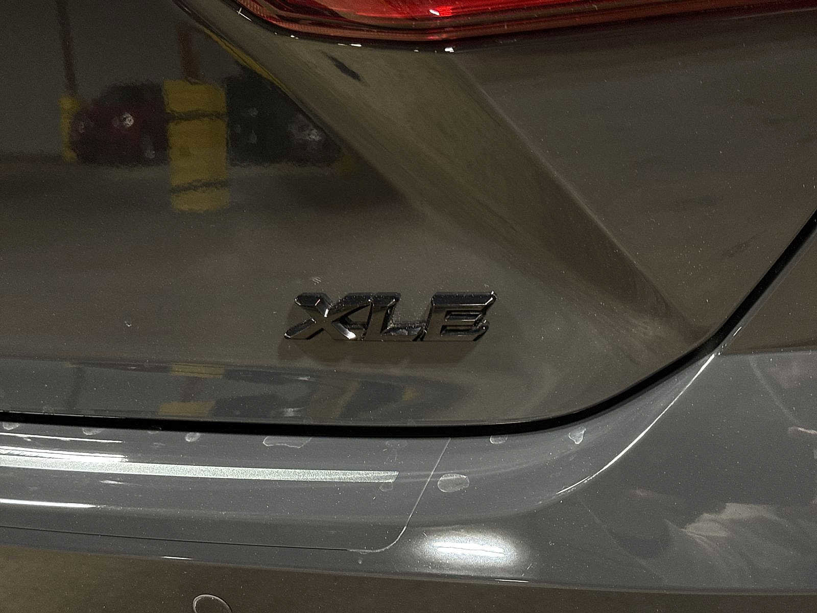 Used 2025 Toyota Camry XLE w/ Premium Plus Package image 27