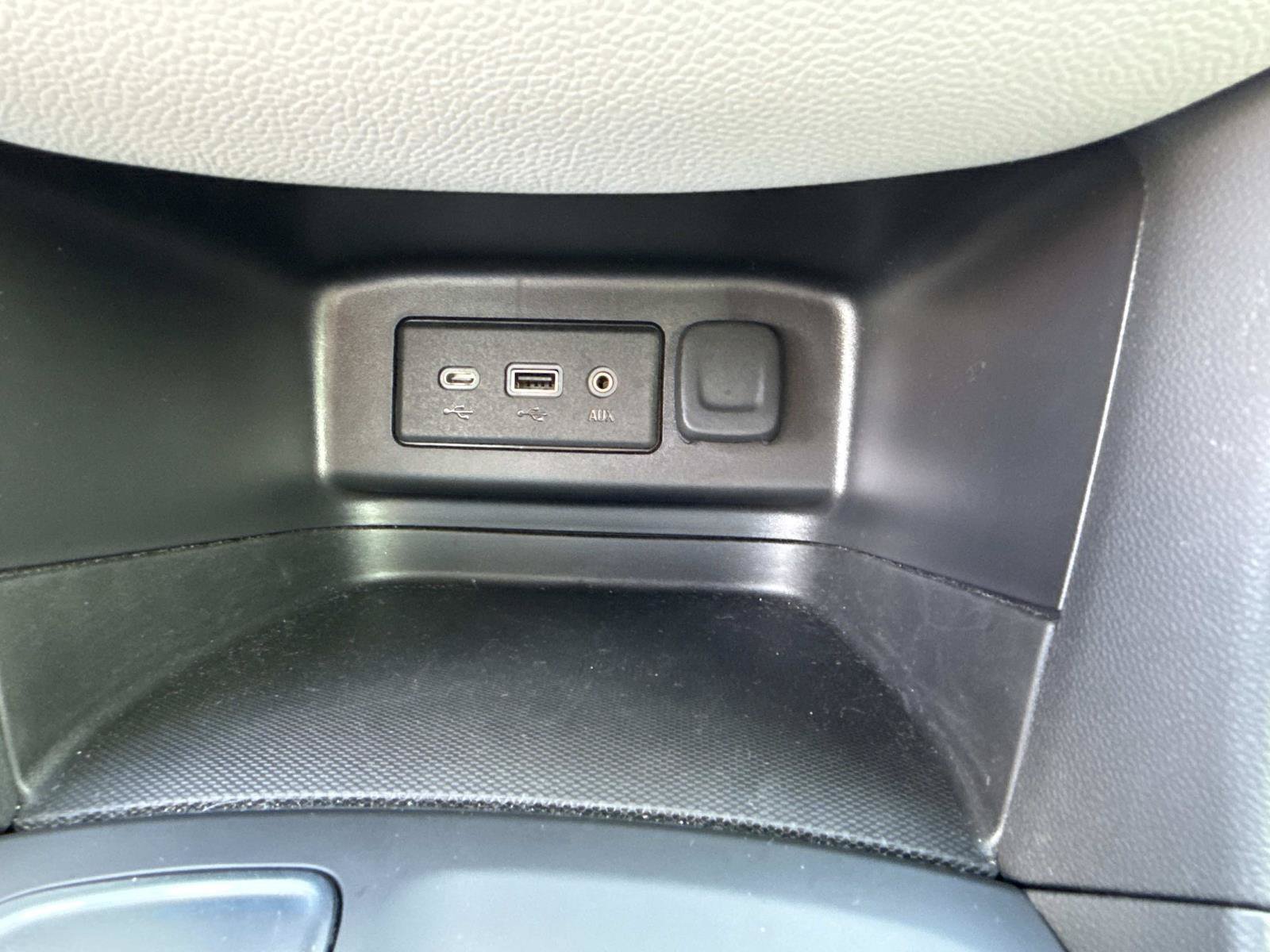 Used 2024 Chevrolet Equinox LS FWD image 26
