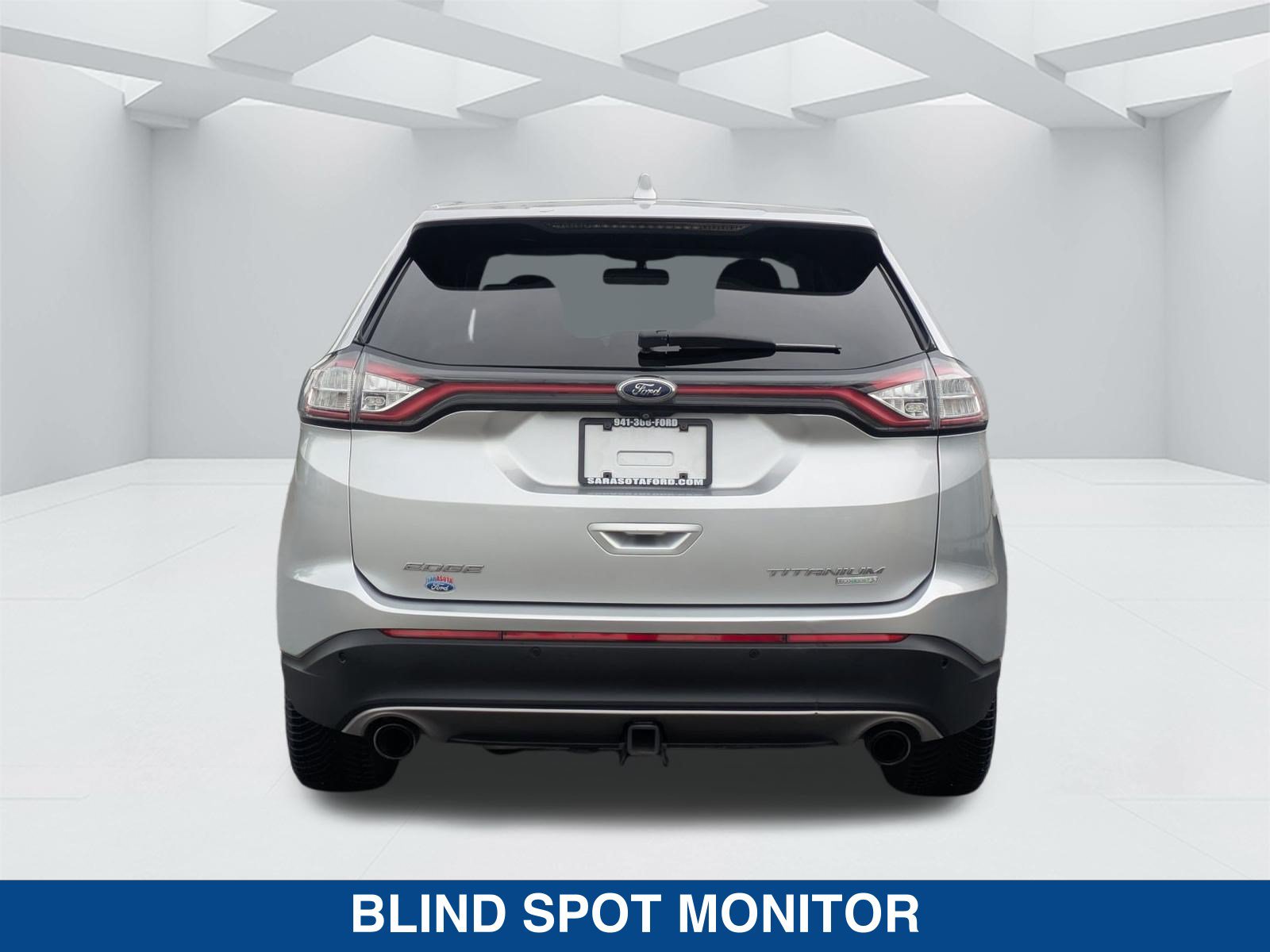 Used 2016 Ford Edge Titanium w/ Technology Package FWD image 6