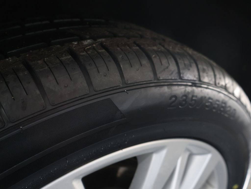 Used 2019 Cadillac XT5 Premium Luxury image 33