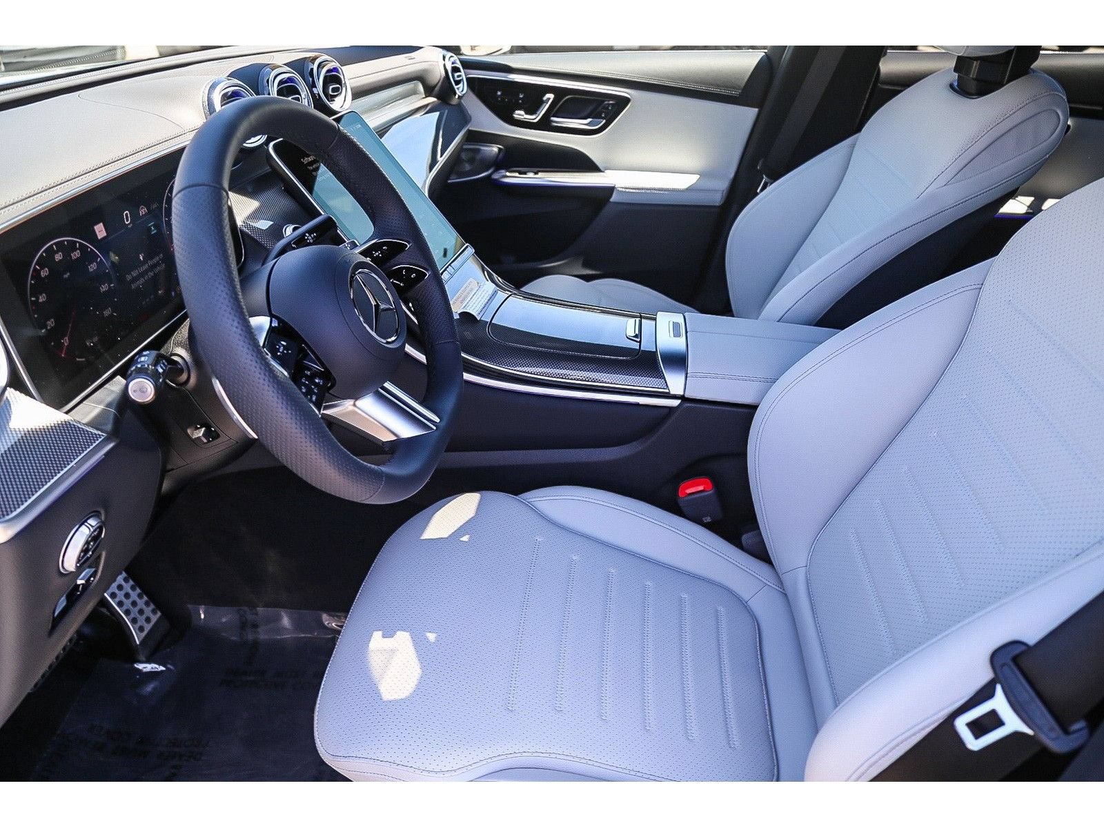 New 2026 Mercedes-Benz GLC 300 4MATIC image 16