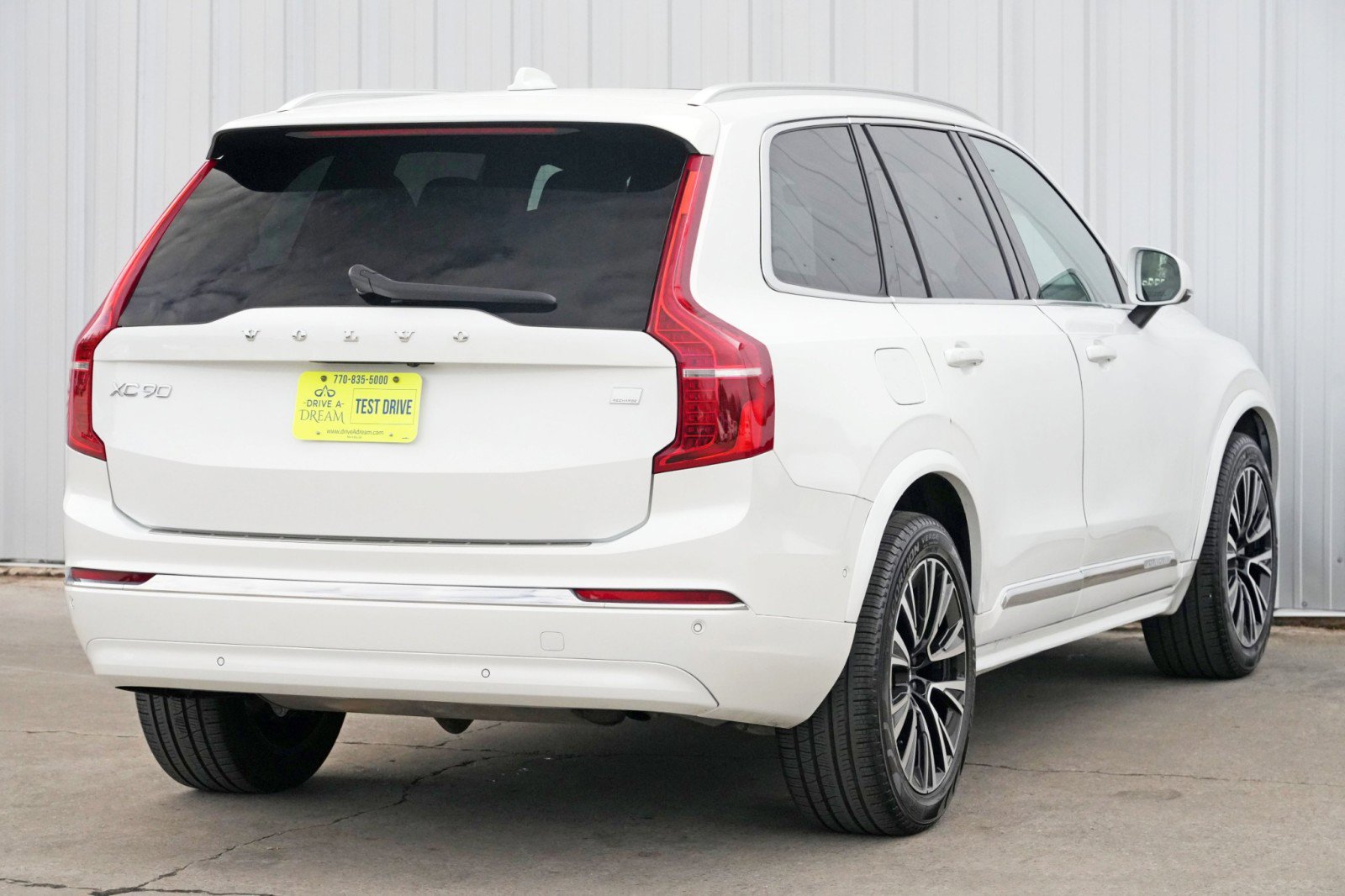 Used 2024 Volvo XC90 T8 Plus image 54
