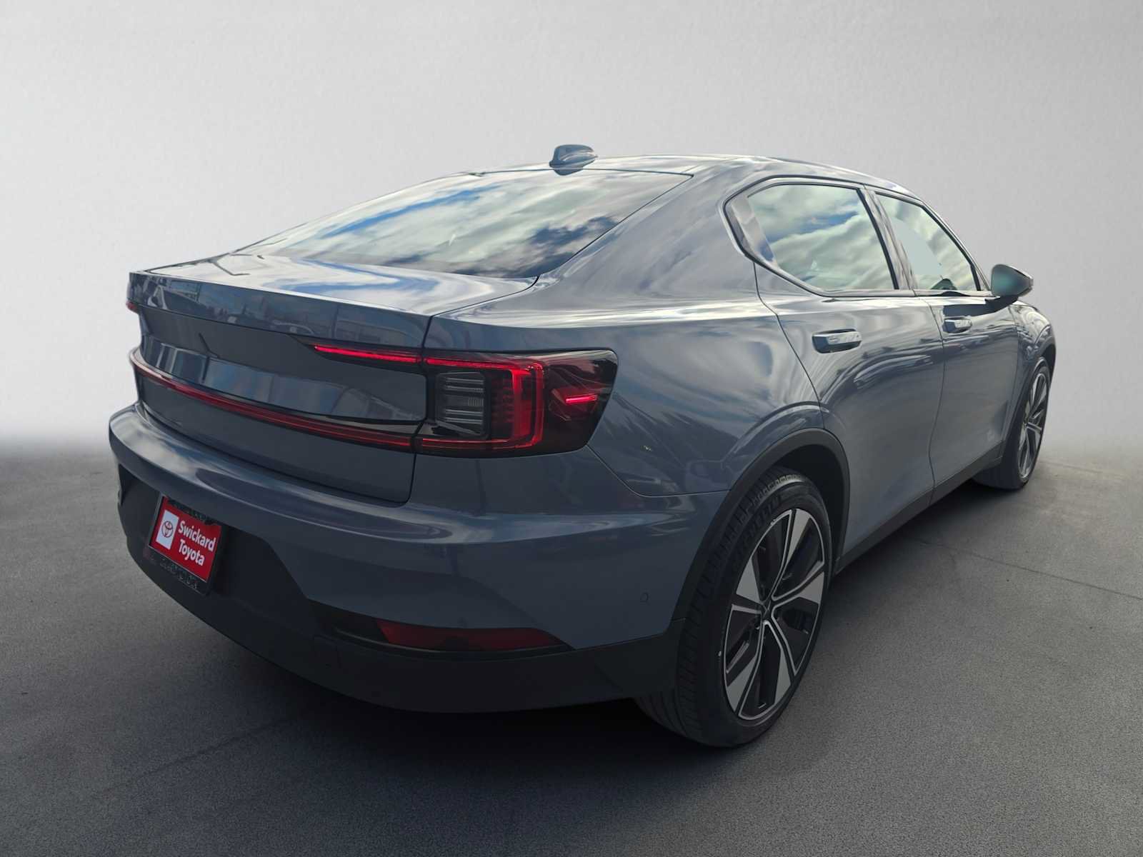 Used 2024 Polestar Polestar 2 AWD/4WD image 3