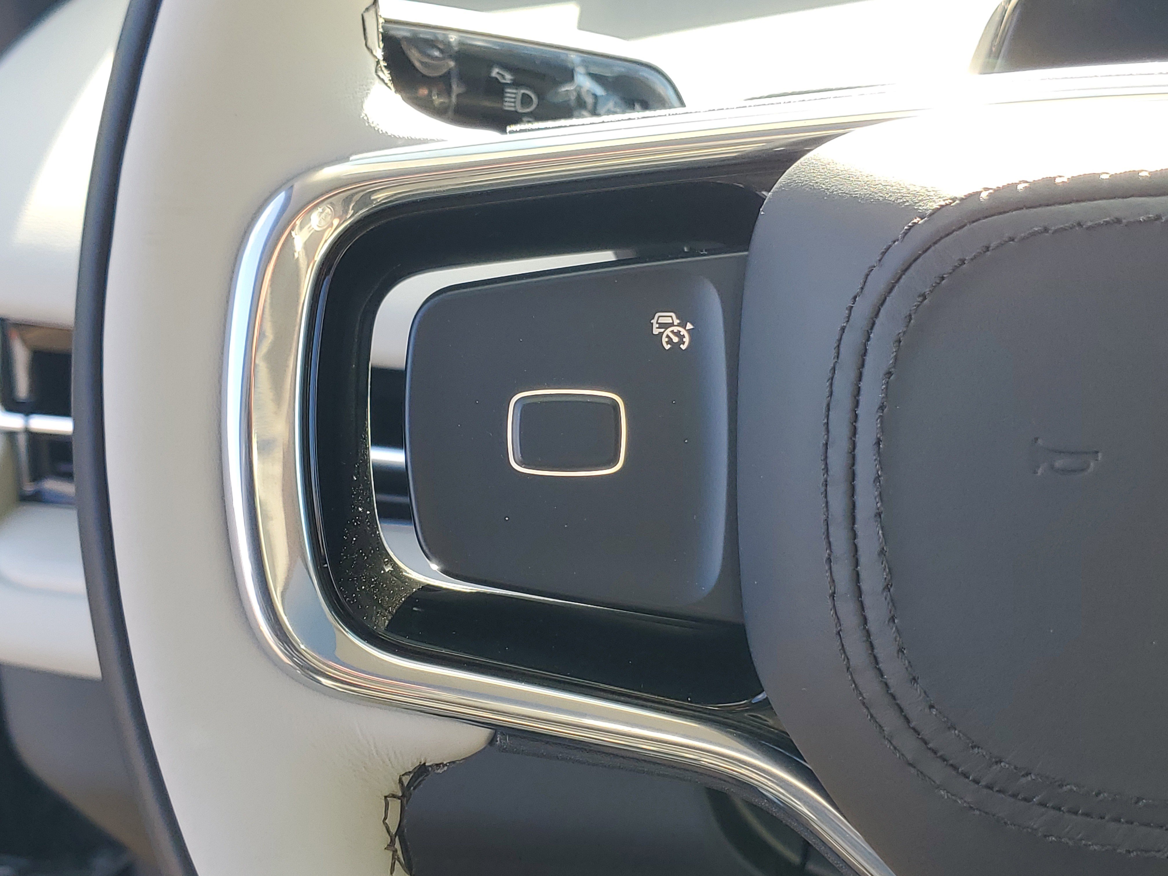 New 2026 Lincoln Navigator Reserve image 16