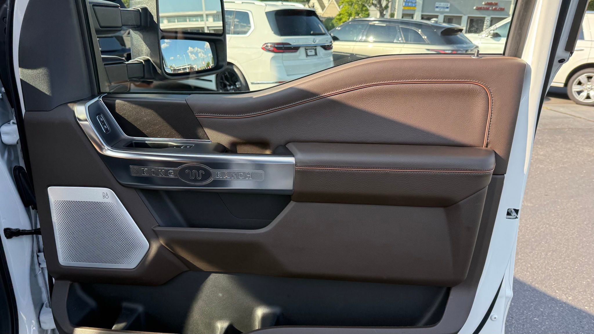 Used 2024 Ford F350 King Ranch w/ Chrome Package image 19