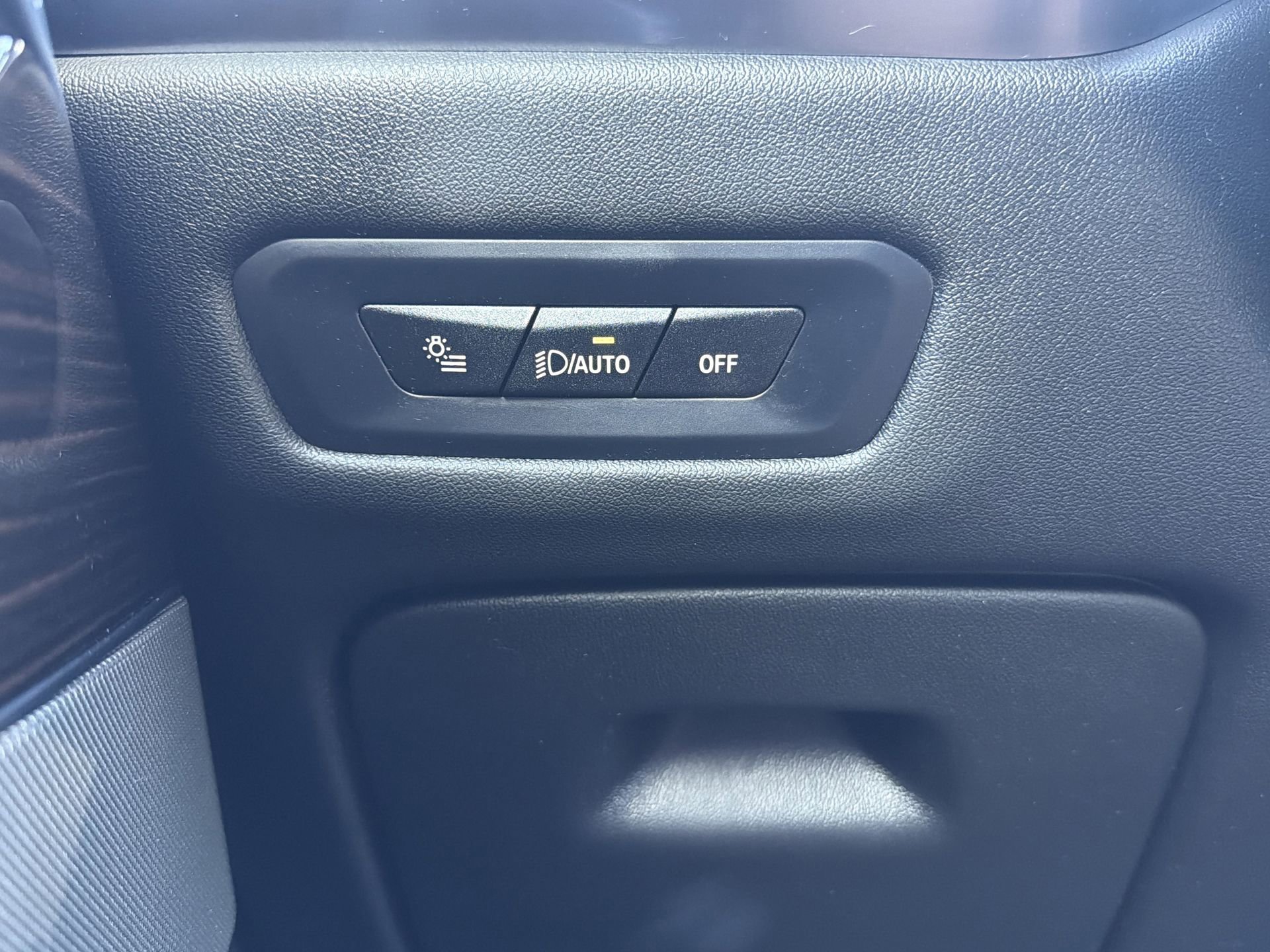 Certified 2024 BMW X6 xDrive40i image 28