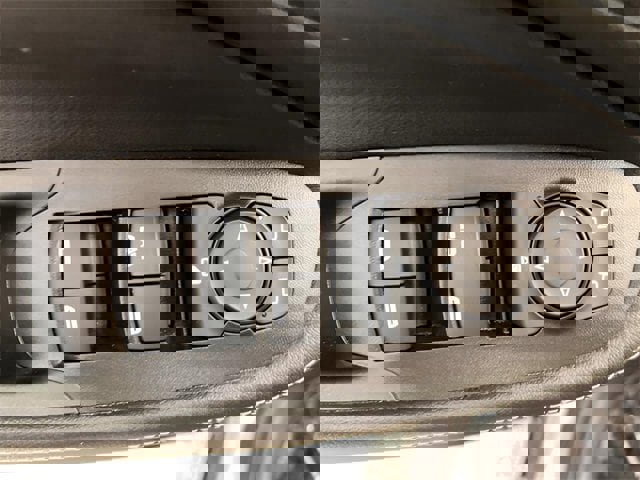 Certified 2025 Buick Encore GX Preferred image 16