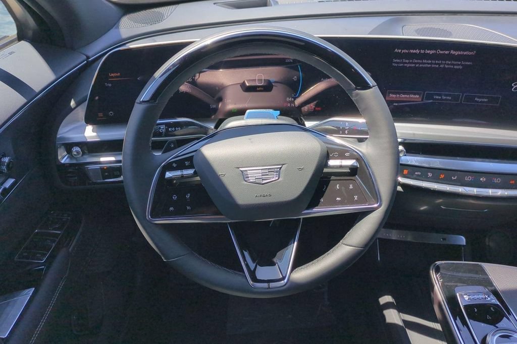 New 2026 Cadillac Lyriq Luxury AWD/4WD image 20