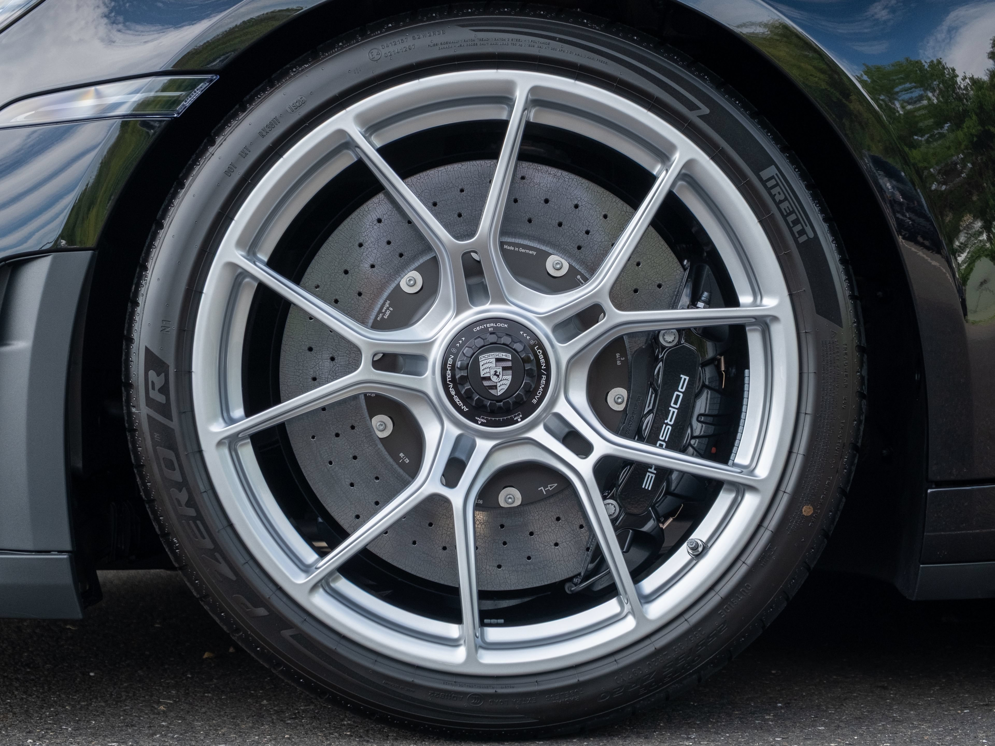 New 2026 Porsche 911 GT3 RWD image 12