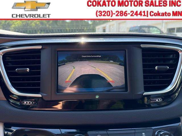 Used 2024 Chrysler Voyager LX FWD image 22