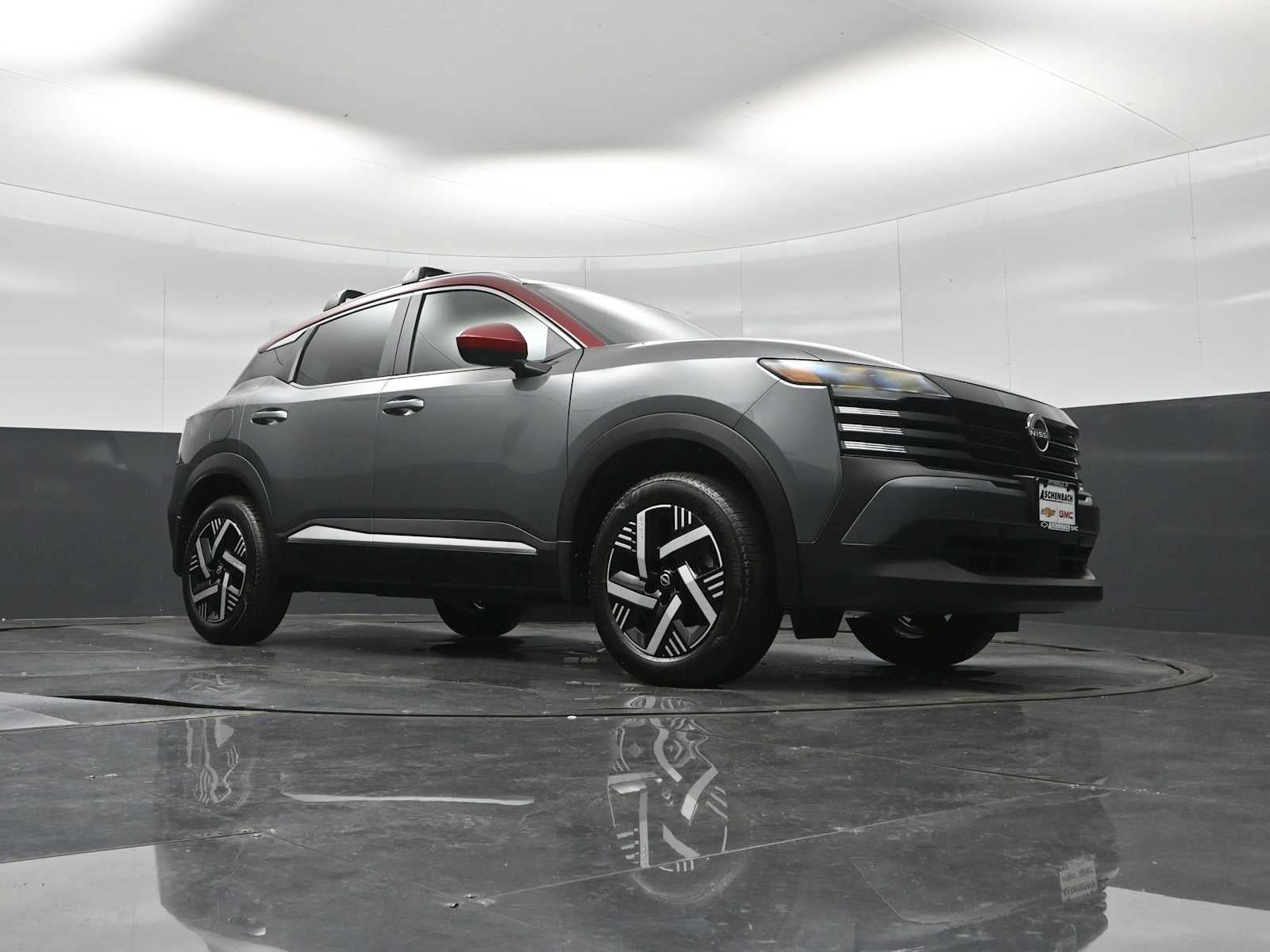 Used 2026 Nissan Kicks SV w/ Interior Electronics Package FWD image 18