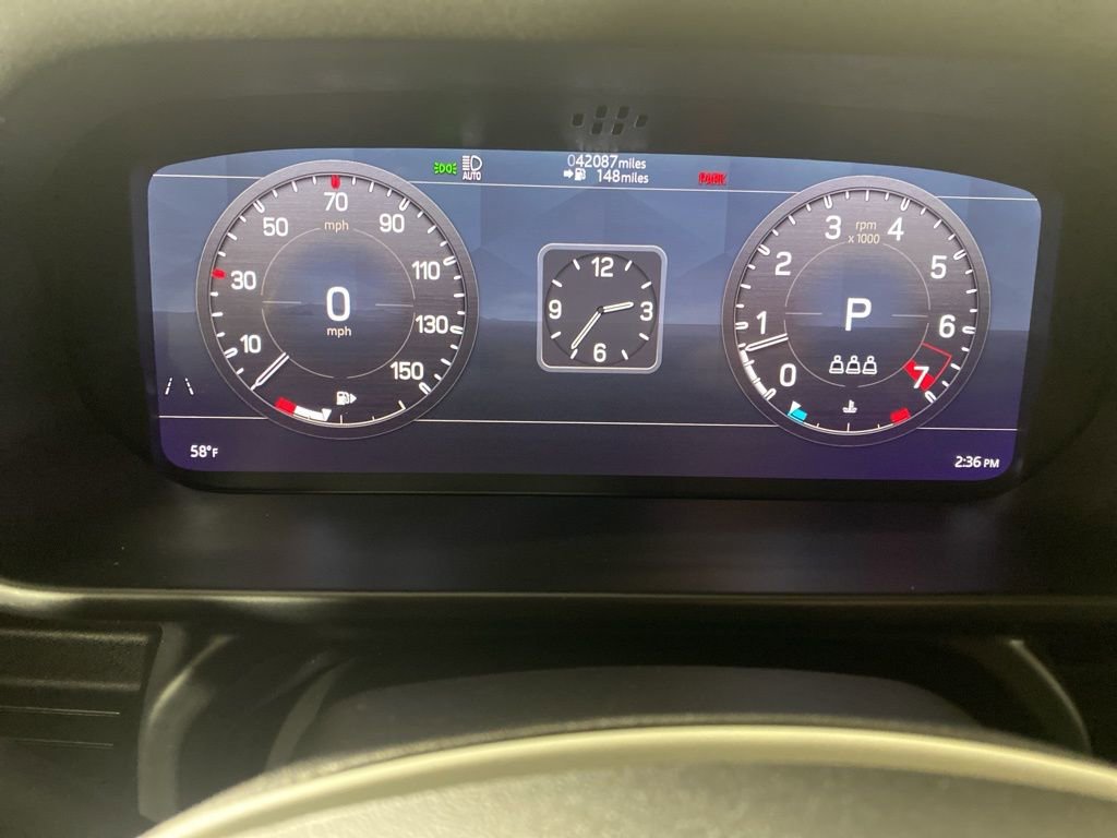 Used 2021 Land Rover Defender 110 SE image 15