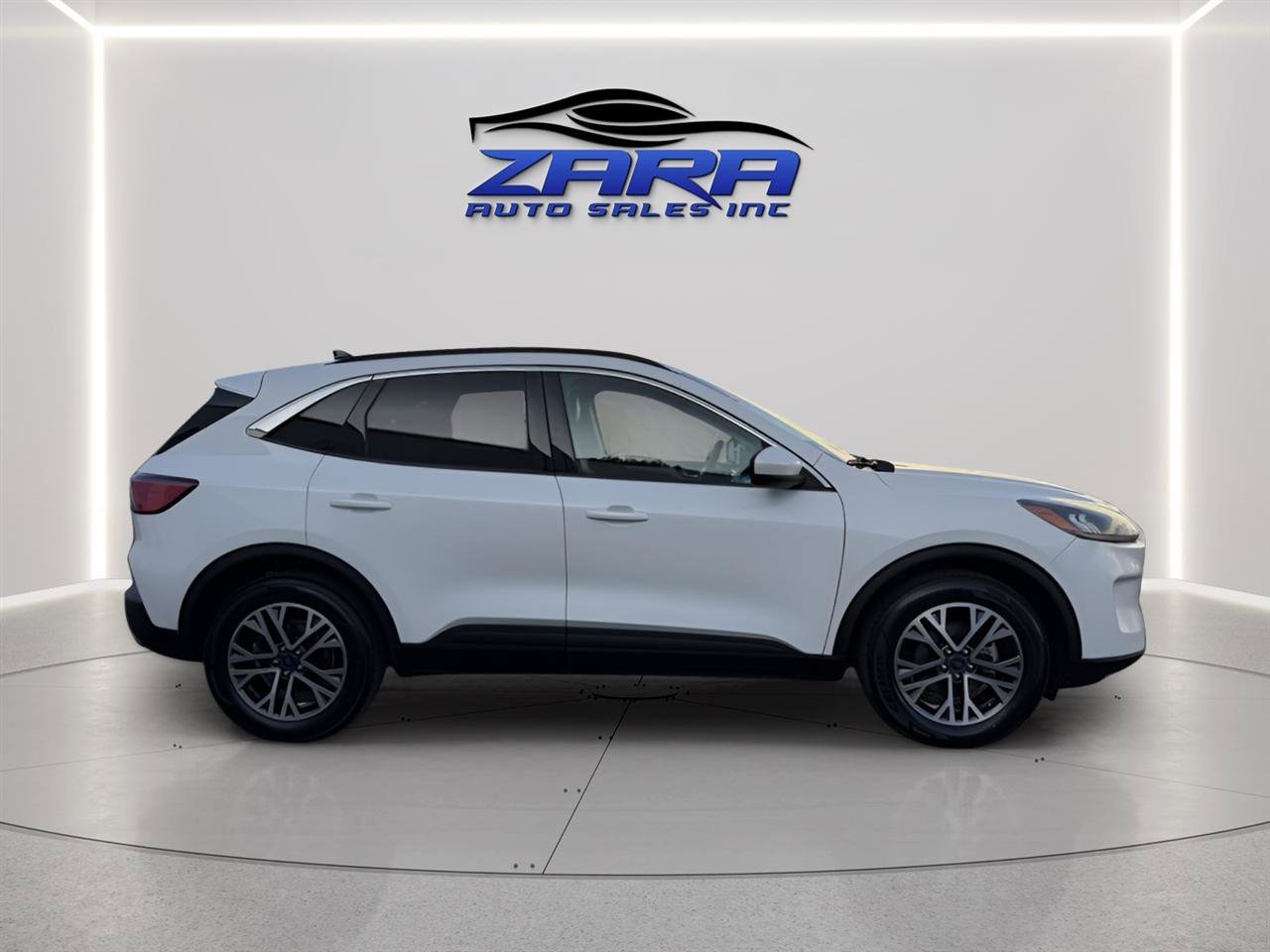 Used 2020 Ford Escape SEL AWD/4WD image 7