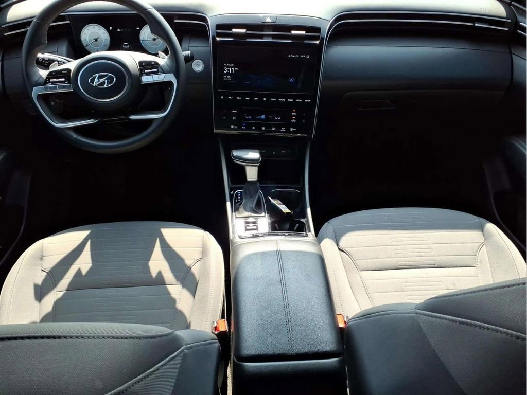 Used 2023 Hyundai Santa Cruz SEL Premium w/ Winter Package image 19