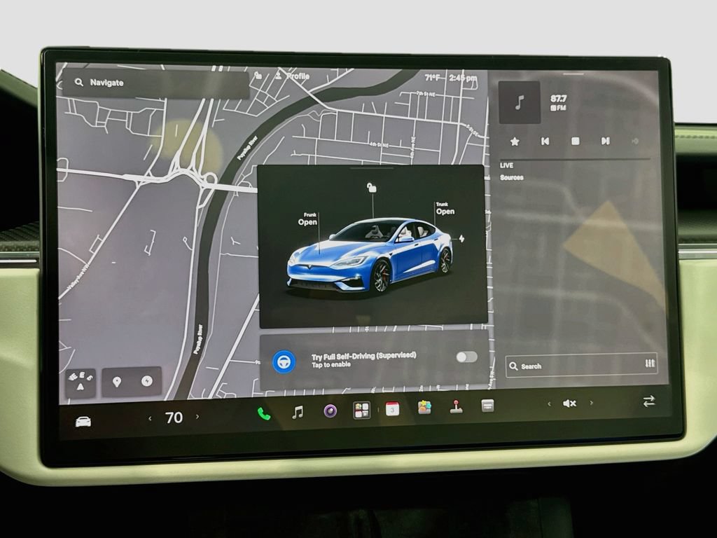 Used 2026 Tesla Model S Plaid AWD/4WD image 22