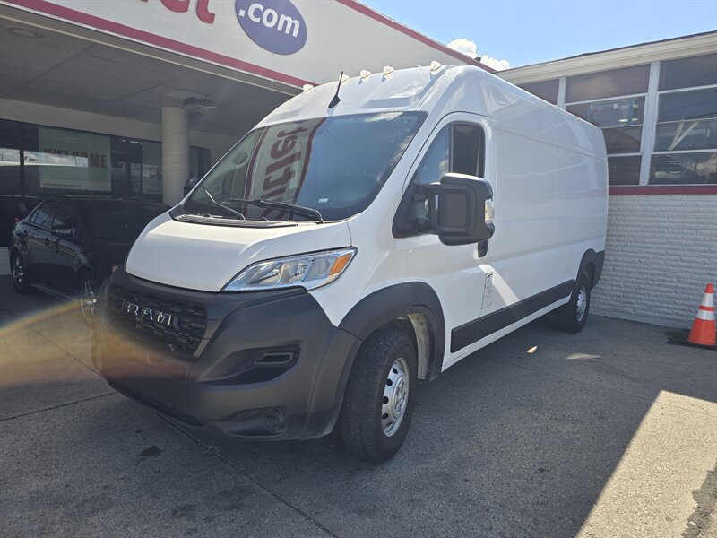 Used 2023 RAM ProMaster 2500 FWD image 1