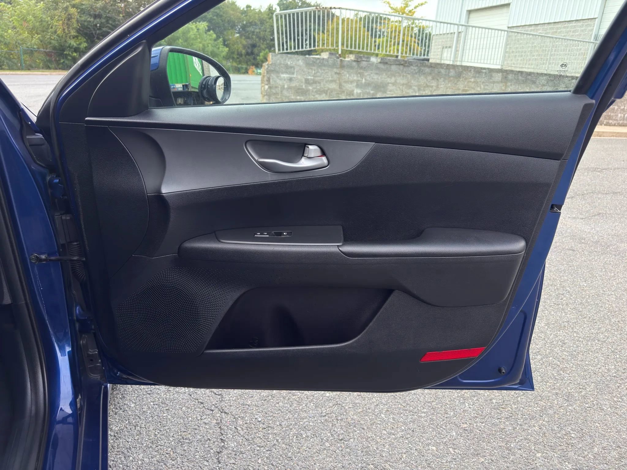 Used 2019 Kia Forte LXS image 25