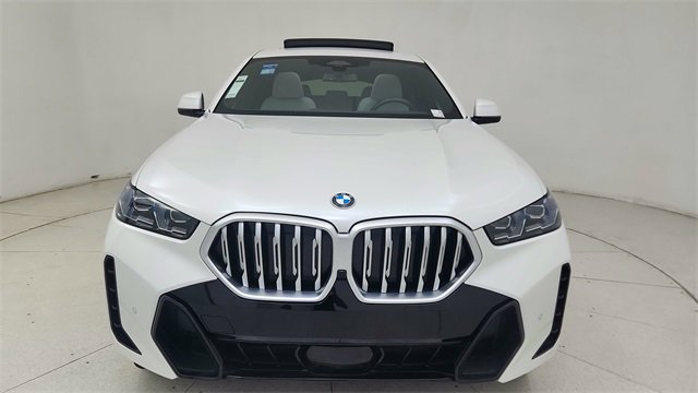 Used 2025 BMW X6 xDrive40i image 2