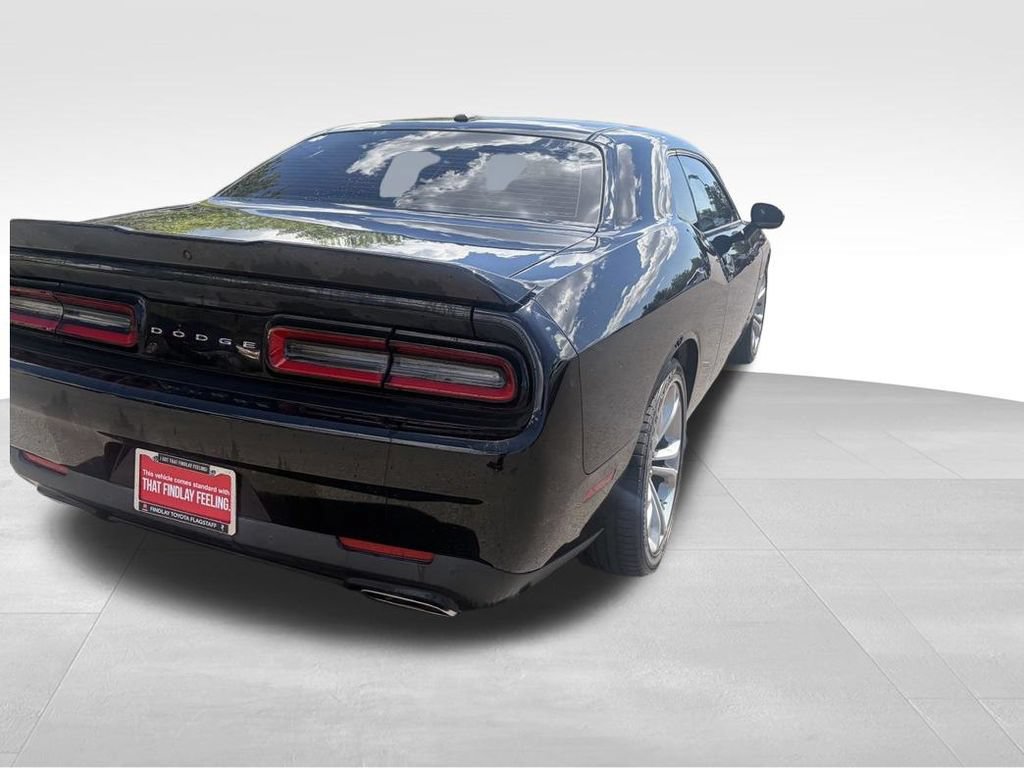 Used 2022 Dodge Challenger R/T RWD image 7