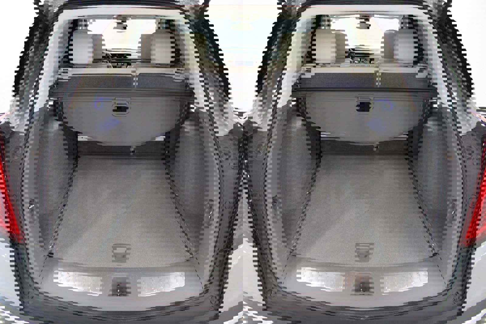 Used 2023 Cadillac XT5 Premium Luxury image 8