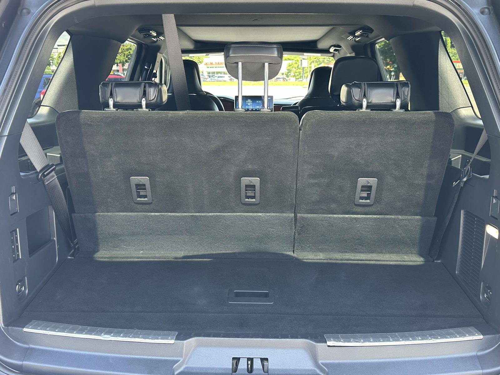 Used 2022 Lincoln Navigator Reserve w/ Monochromatic Package AWD/4WD image 28