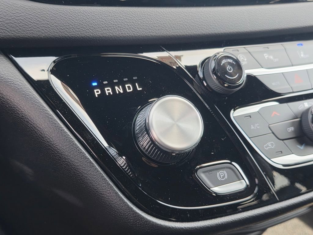New 2026 Chrysler Voyager LX FWD image 17