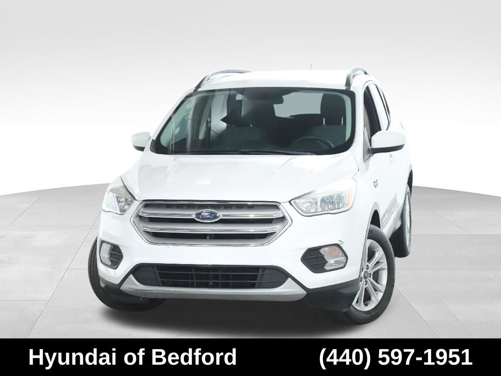 Used 2018 Ford Escape SE AWD/4WD image 2