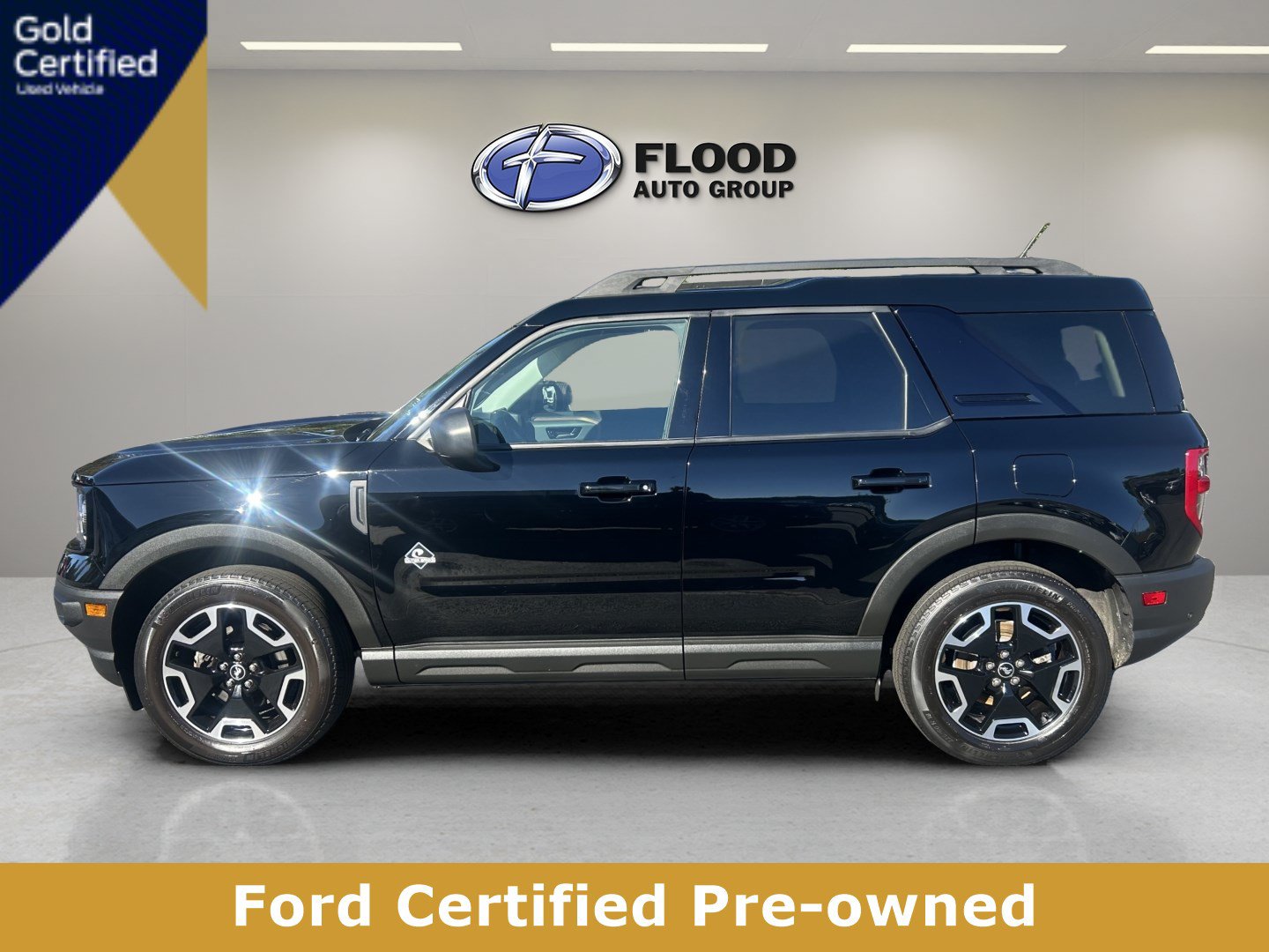 Used 2022 Ford Bronco Sport Outer Banks w/ Tech Package AWD/4WD image 4