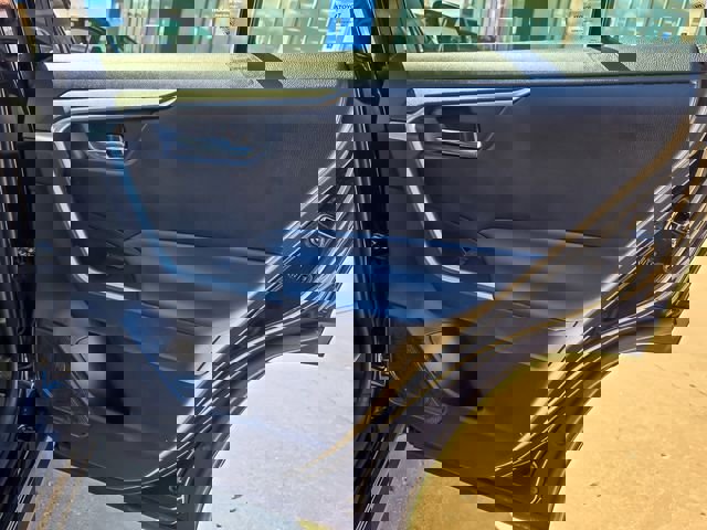 Used 2023 Toyota RAV4 XLE w/ Convenience Package image 27