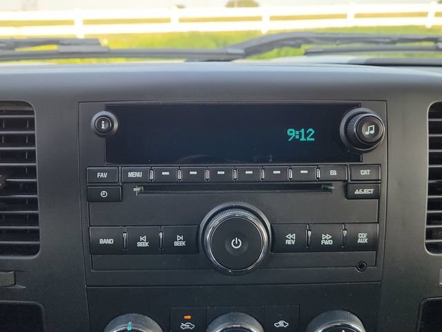 Used 2010 Chevrolet Silverado 1500 LS AWD/4WD image 42