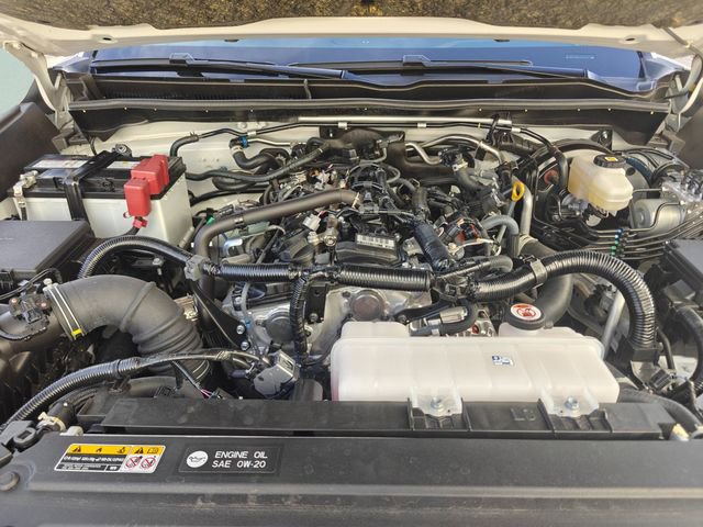 Used 2025 Toyota 4Runner TRD Off-Road Premium w/ Tow Technology Package image 32