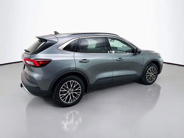 Used 2024 Ford Escape SE w/ PHEV Premium Package image 7