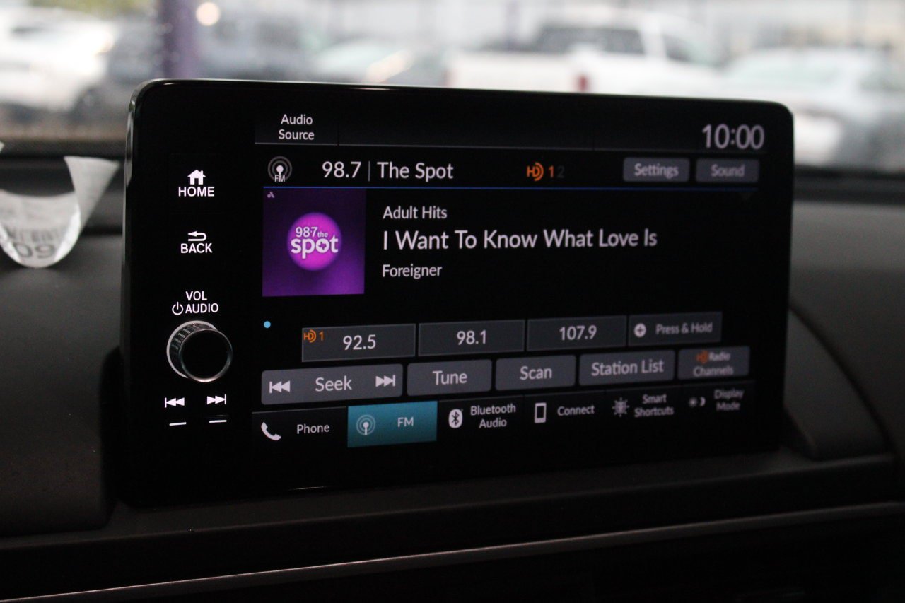 Used 2025 Honda Pilot EX-L image 15