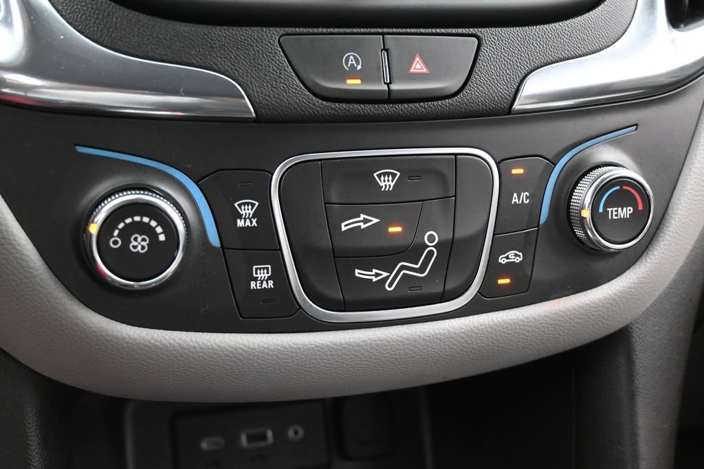 Used 2023 Chevrolet Equinox LS FWD image 19