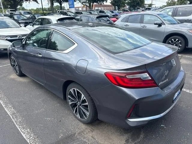 Used 2017 Honda Accord EX-L image 9