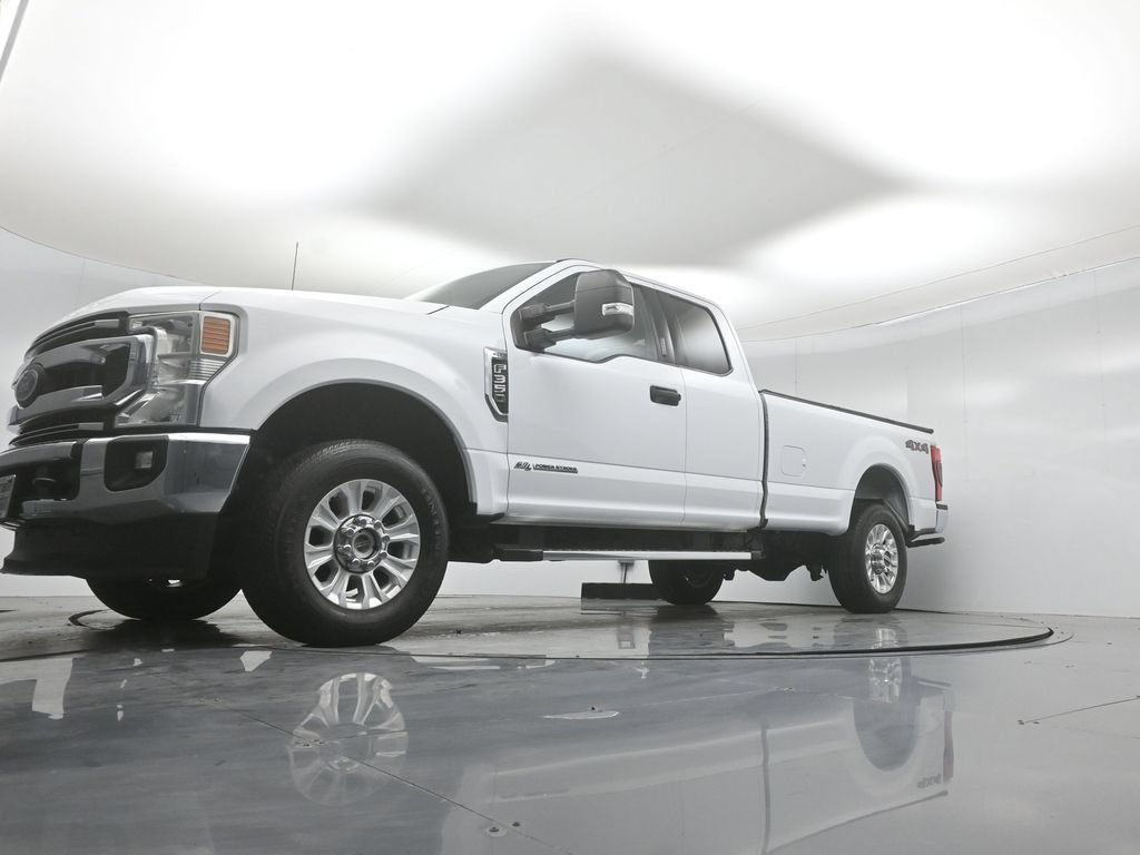 Certified 2022 Ford F350 XLT w/ XLT Value Package AWD/4WD image 44