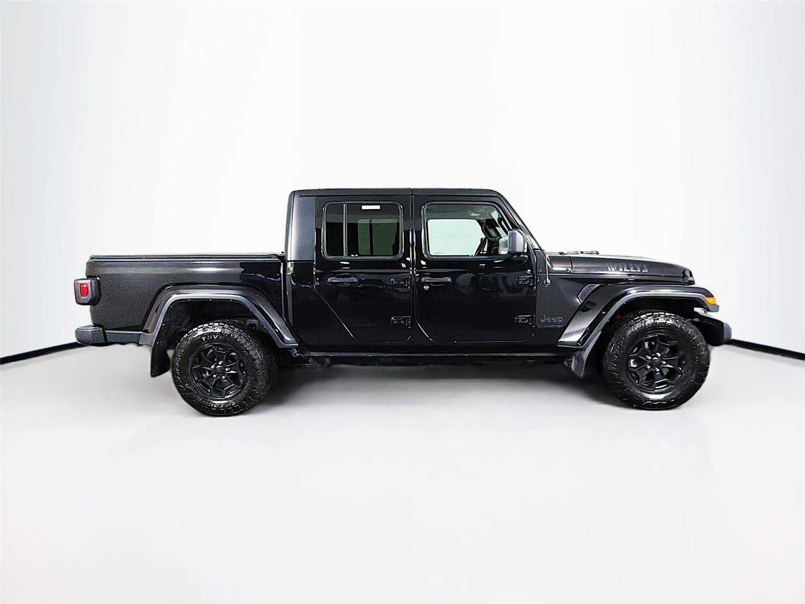 Used 2022 Jeep Gladiator Sport AWD/4WD image 8