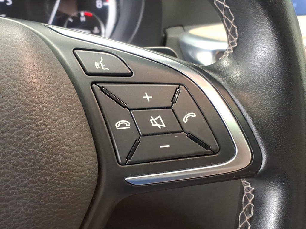 Used 2019 INFINITI QX30 AWD w/ Navigation Package w/ Navigation Package image 12