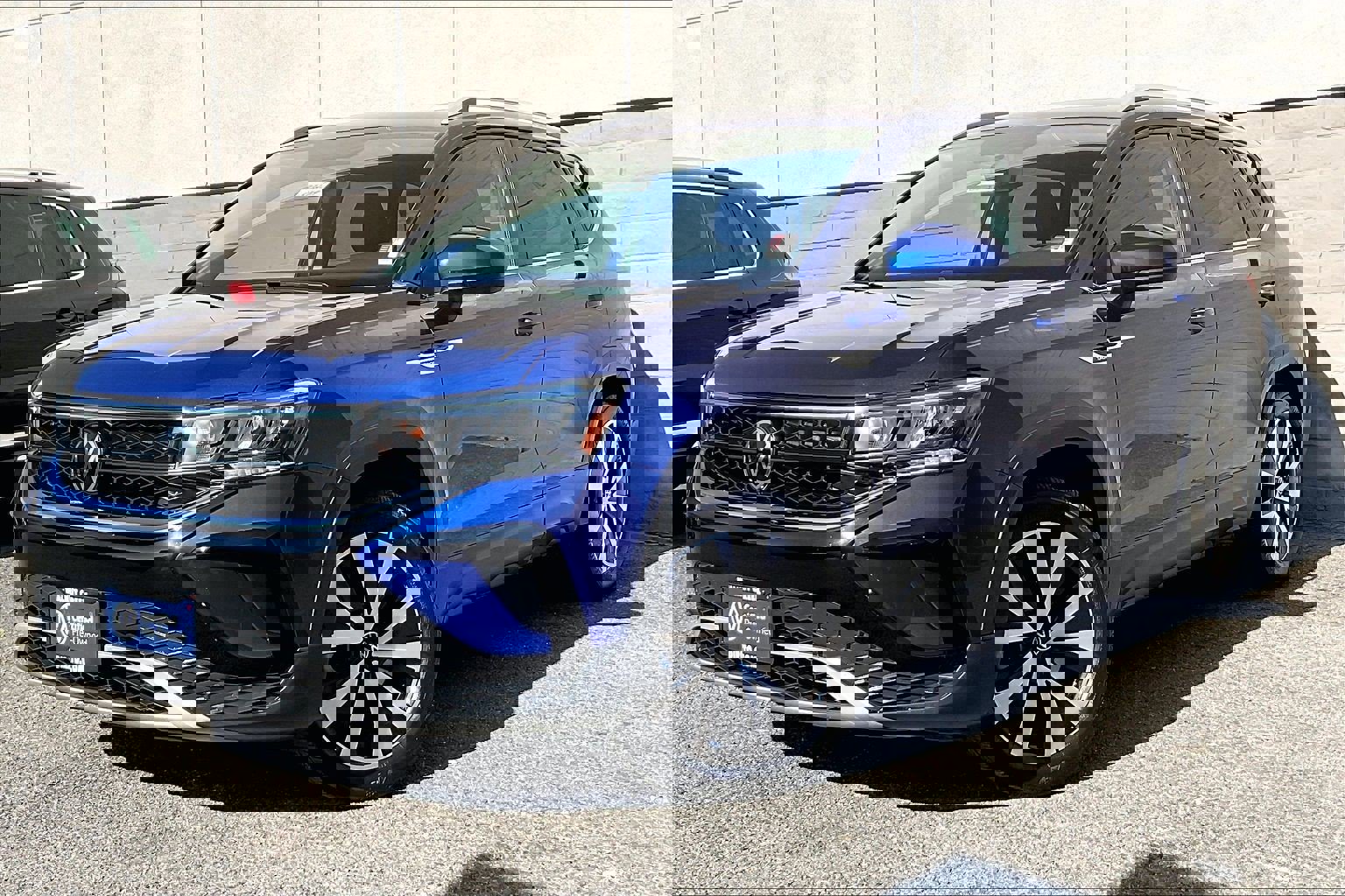 Certified 2022 Volkswagen Taos SE w/ Panoramic Sunroof Package image 12