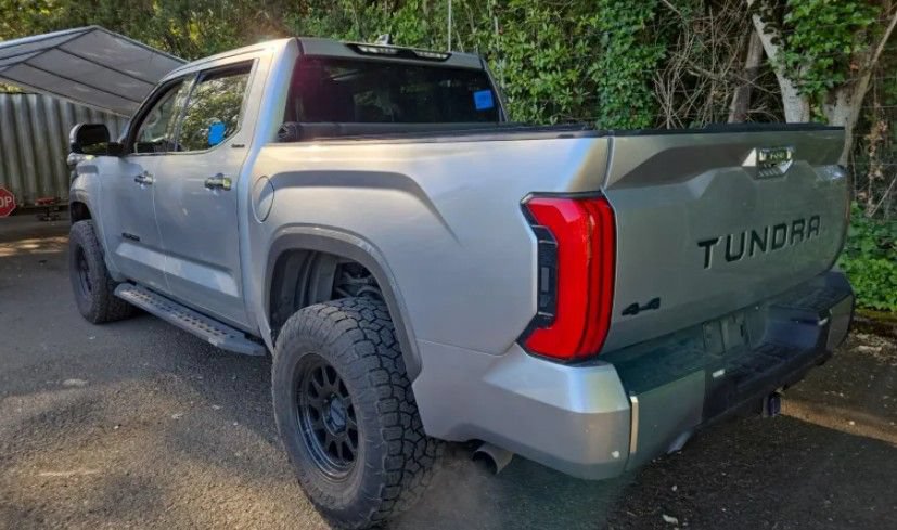 Used 2023 Toyota Tundra Limited w/ Power Package AWD/4WD image 3