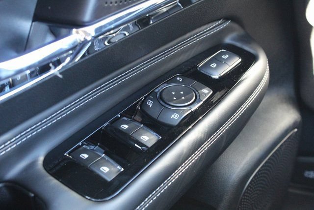 New 2025 Lincoln Corsair AWD w/ Equipment Group 101A image 18