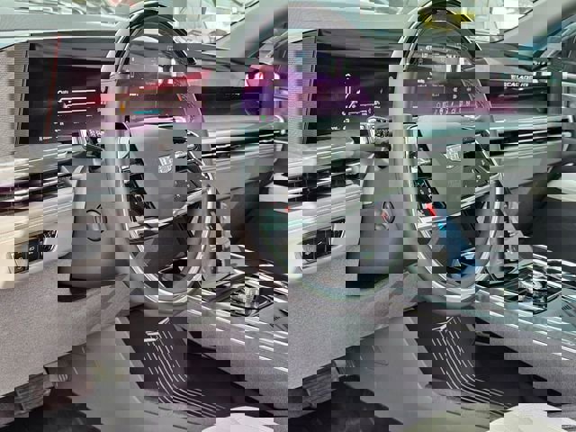 New 2025 Cadillac Escalade IQ Luxury 1 image 10