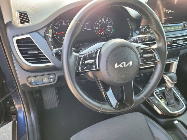 Used 2022 Kia Seltos Nightfall Edition AWD/4WD image 23