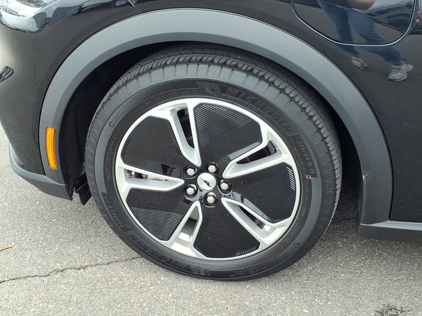 Used 2021 Ford Mustang Mach-E Select w/ Comfort/Appearance Package image 27