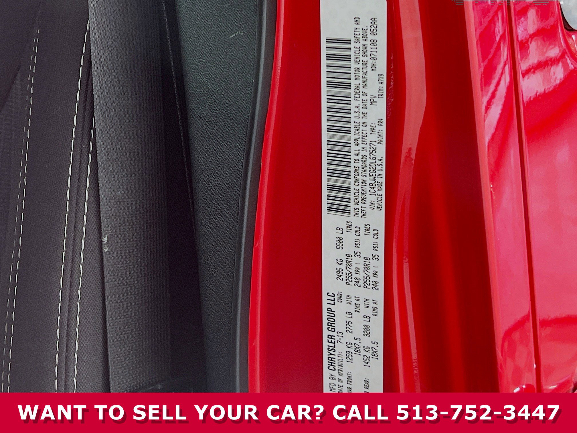 Used 2013 Jeep Wrangler Unlimited Sahara w/ Connectivity Group image 32