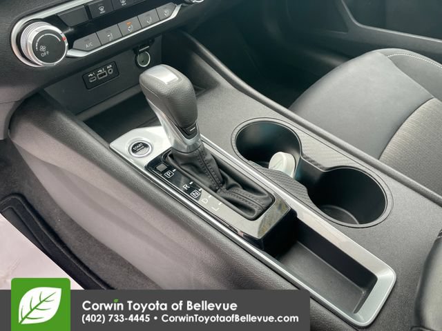 Used 2025 Nissan Altima 2.5 SV FWD image 22
